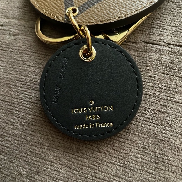 Brand New Authentic Louis Vuitton Bag Charm Key Chain - Picture 5 of 7